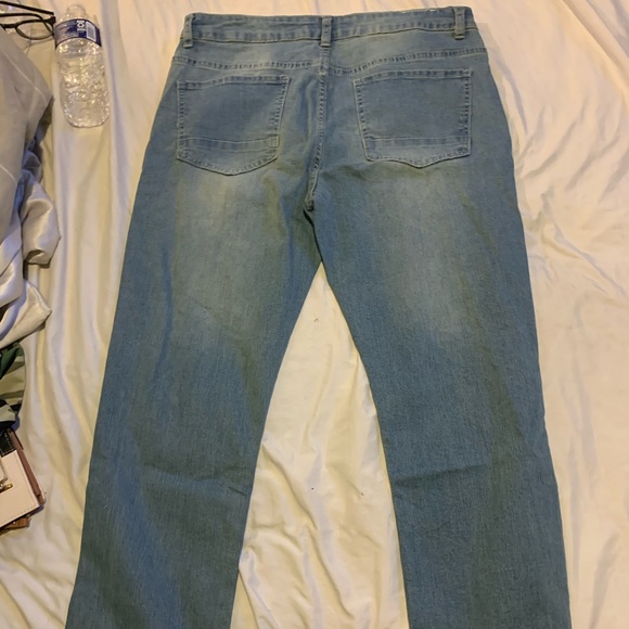 Men’s Blue Jeans - Picture 4 of 4